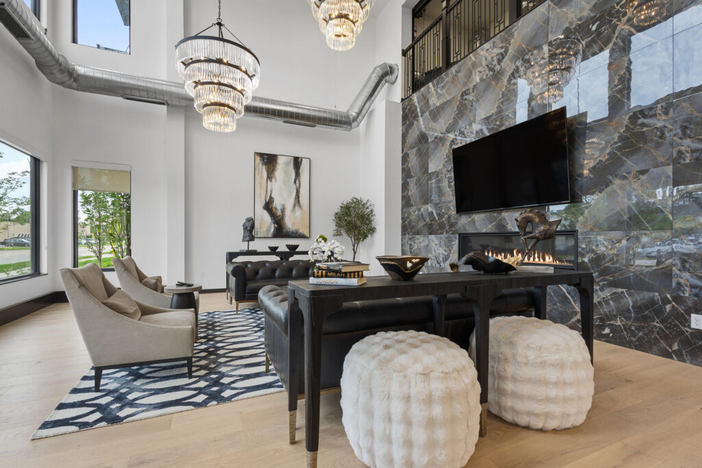 Silver Lake Crossing